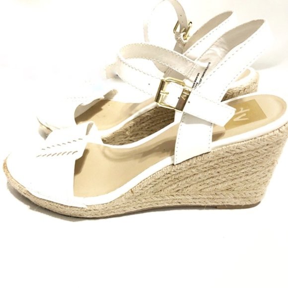 DV Ivory Espadrilles Woven Sandals - Picture 3 of 7
